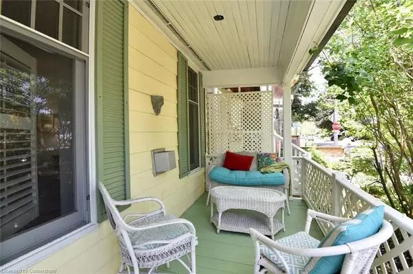 Hamilton, ON L8L 1G6,61 Burlington Street W