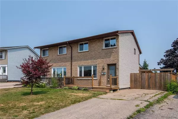 23 Roberts Crescent, Kitchener, ON N2E 1A6