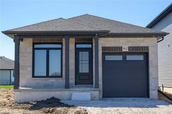 Jarvis, ON N0A 1J0,162 Craddock Boulevard