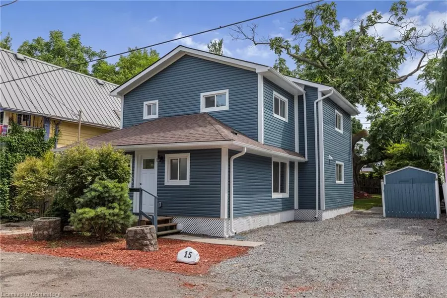 15 Fair Avenue, Grimsby, ON L3M 2A4