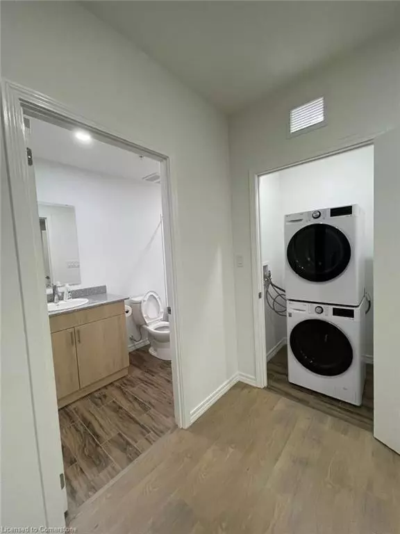 Guelph, ON N1K 0E3,1098 Paisley Road #503