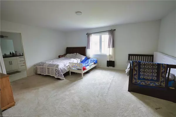 London, ON N6L 0J2,259 Byers Street