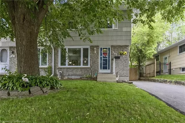 163 Woodside Avenue, Cambridge, ON N1S 3X5