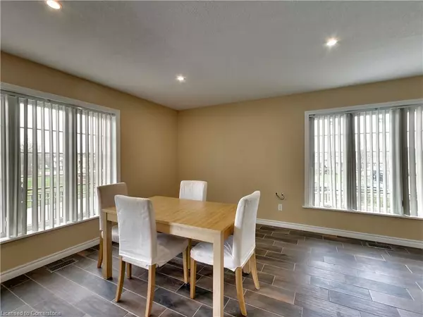 Hamilton, ON L8W 1B6,759 Rymal Road E #A