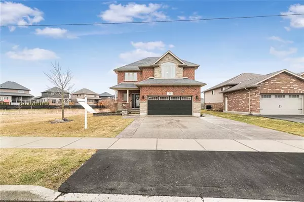 48 Craddock Boulevard, Jarvis, ON N0A 1J0