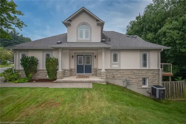 40 Wesleyan Court #45, Hamilton, ON L9G 5C7