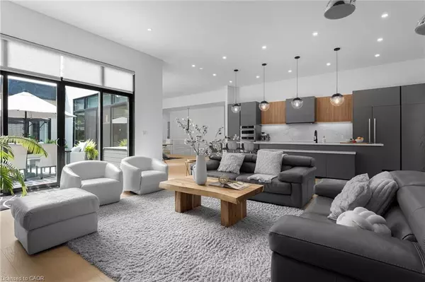 Ancaster, ON L9G 3E9,806 Alexander Road