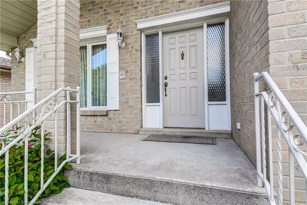 Burlington, ON L7S 2C9,1240 Thorpe Road
