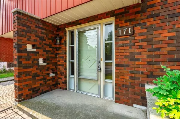 Hamilton, ON L9C 1N6,171 Bendamere Avenue