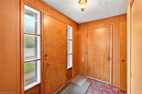 Hamilton, ON L9C 1N6,171 Bendamere Avenue