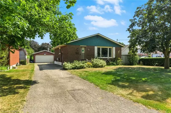 22 Mccammon Street, Paris, ON N3L 1V9
