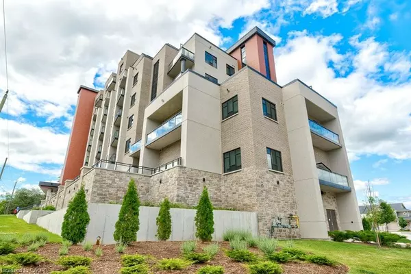 30 Hamilton Street S #407, Waterdown, ON L0R 2H4