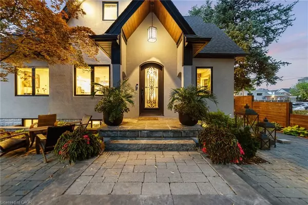 Burlington, ON L7S 1V4,535 Locust Street