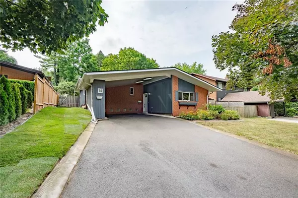 14 Pleasant Avenue, Hamilton, ON L9H 3S7