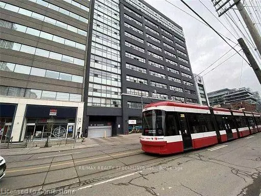 700 King Street W #519, Toronto, ON M5V 2Y6