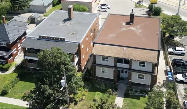 17 Louisa Street, Kitchener, ON N2H 5L7