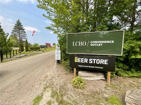 Severn, ON P0E 1N0,3500 Lauderdale Point Crescent