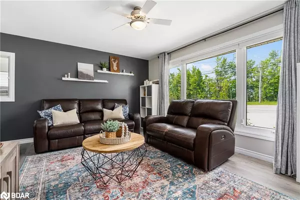 Warminster, ON L0K 2G0,9881 12 Highway