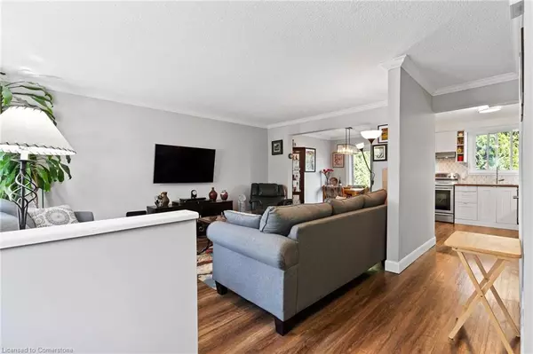 Niagara Falls, ON L2H 2A3,8117 Lynhurst Drive