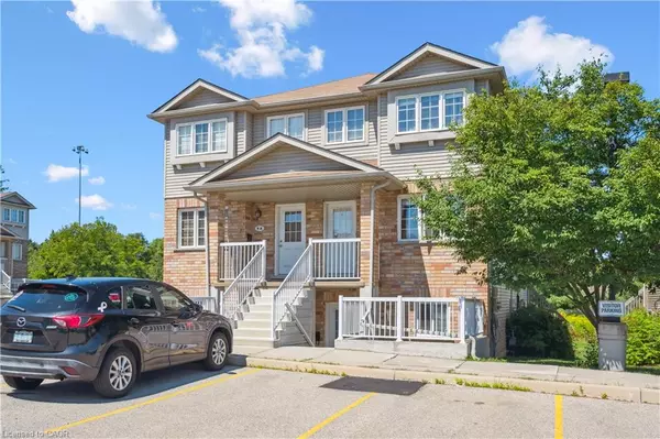50 Howe Drive #9D, Kitchener, ON N2E 0A3