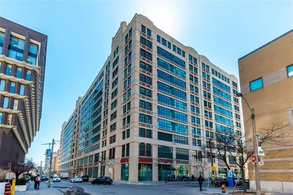 Toronto, ON M5B 2P7,155 Dalhousie Street #826