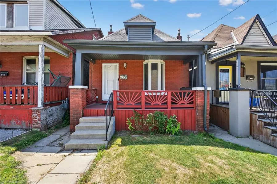 111 Hillyard Street, Hamilton, ON L8L 6B5