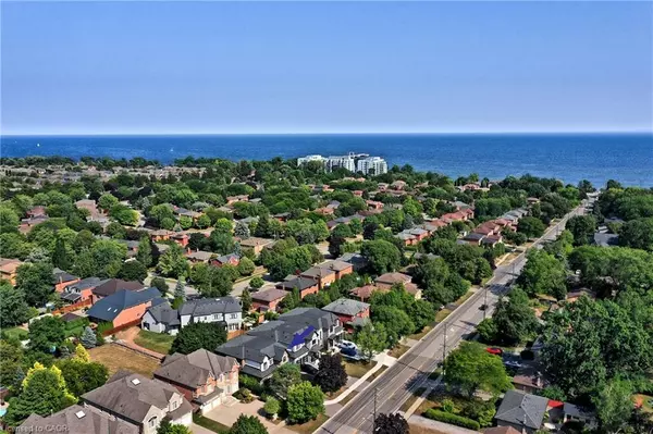 Oakville, ON L6L 6S7,185 Burloak Drive