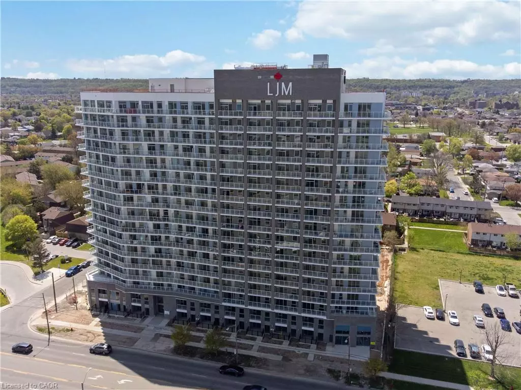 Hamilton, ON L8E 2J8,2782 Barton Street E #1217