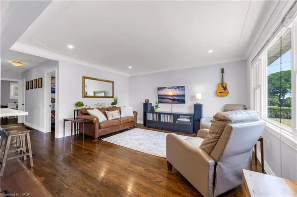 Hamilton, ON L8T 3W6,142 Brentwood Drive