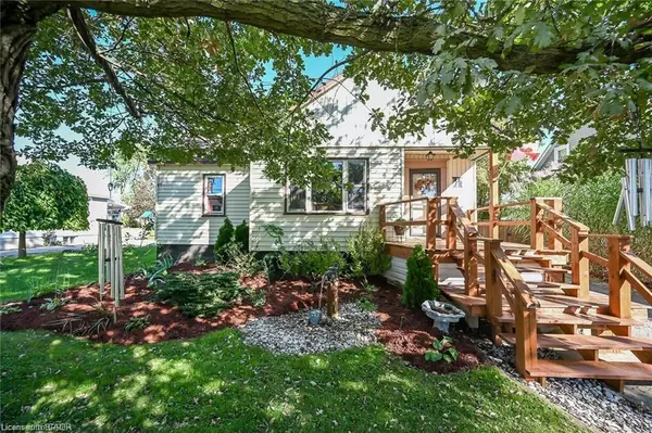 12 Walpole Drive, Jarvis, ON N0A 1J0