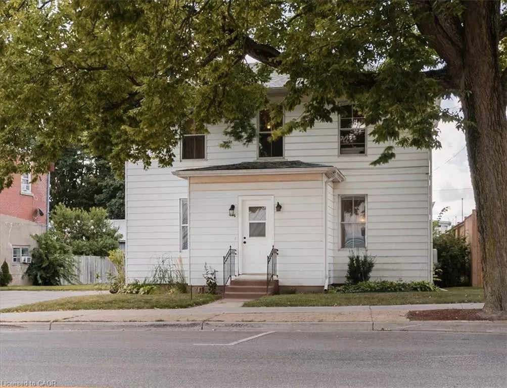 Simcoe, ON N3Y 1W9,136 Robinson Street