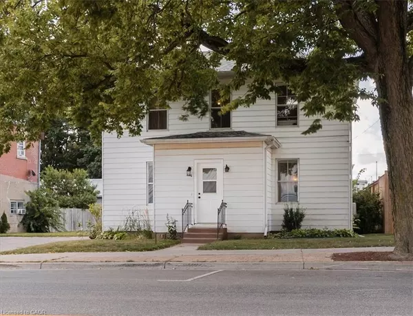 136 Robinson Street, Simcoe, ON N3Y 1W9