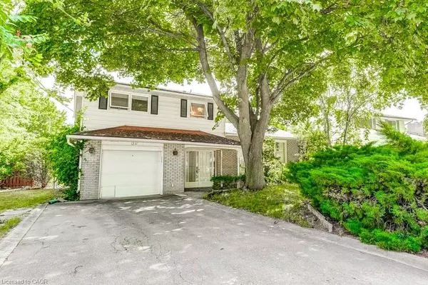 1231 Kingsmead Crescent, Oakville, ON L6H 2K5
