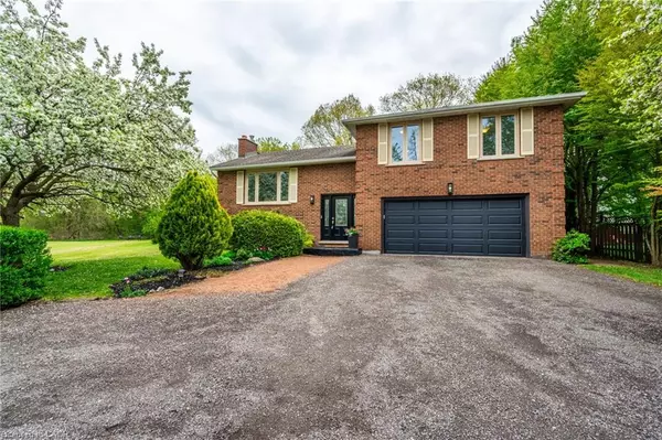 152 Concession 7 Road E, Millgrove, ON L0R 1V0