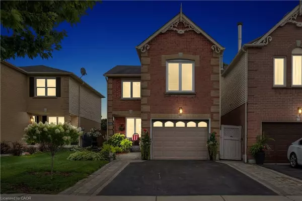 41 Yorkville Drive, Courtice, ON L1E 2A7