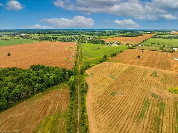 60B Talbot Road, Canfield, ON N0A 1C0