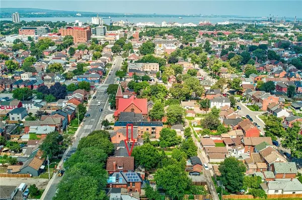 Hamilton, ON L8L 5E5,108 Victoria Avenue N