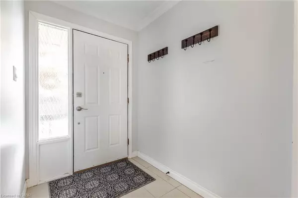 Hamilton, ON L9C 7G9,15 Gilcrest Street