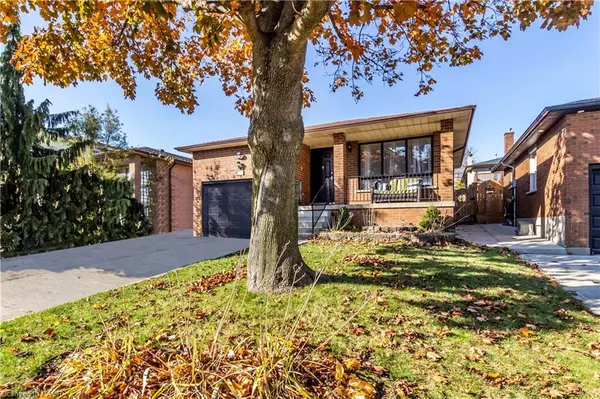 Hamilton, ON L9C 7G9,15 Gilcrest Street