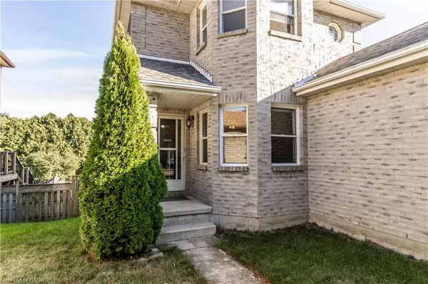 Woodstock, ON N4S 8W9,56 Canrobert Street