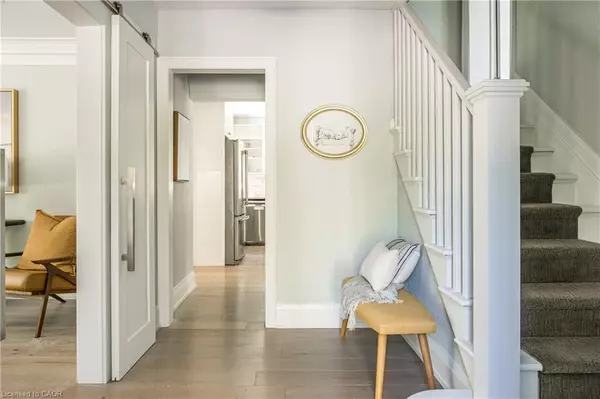 Hamilton, ON L8S 4C9,3 Oakwood Place