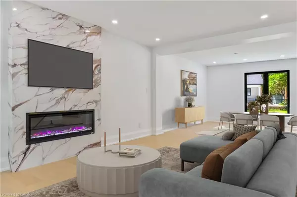 Oakville, ON L6J 5H9,319 Beechfield Road