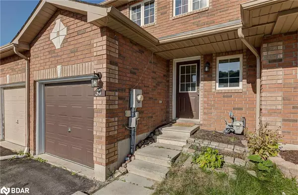 Barrie, ON L4N 5Z7,37 Goodwin Drive