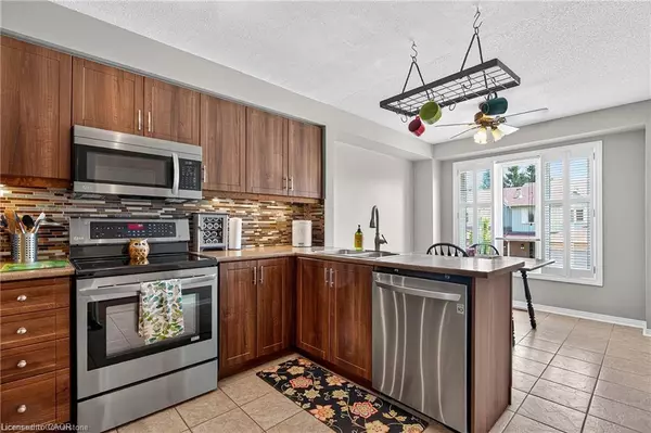 Guelph, ON N1G 4T6,302 College Avenue W #119
