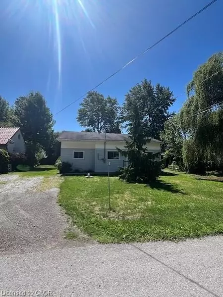 10567 Maplewood Drive, Port Colborne, ON L3K 5V4