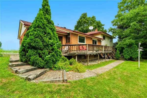 Burlington, ON L7M 0R2,6101 Walkers Line