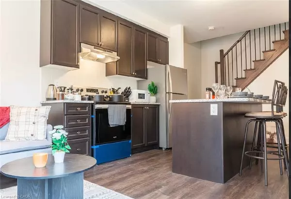 Richmond Hill, ON L4E 4H1,12868 Yonge Street #5