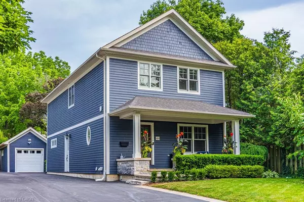 Oakville, ON L6K 1L5,44 Head Street