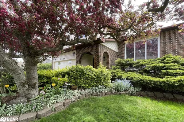 780 Woodward Avenue, Milton, ON L9T 3T9