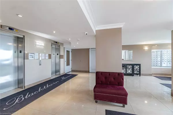 Toronto, ON M6M 5A6,541 Blackthorn Avenue #1110